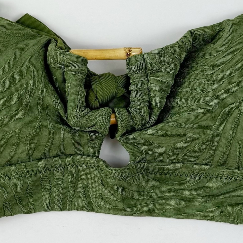 Becca Bikini Top Womens Small Green Swim NWT NEW - Picture 8 of 8